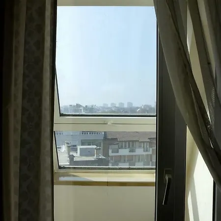 Spacious 2-bd Amazing Beachfront View - Port Апартамент